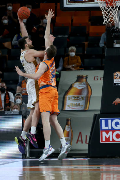 高呼口号 高呼口号